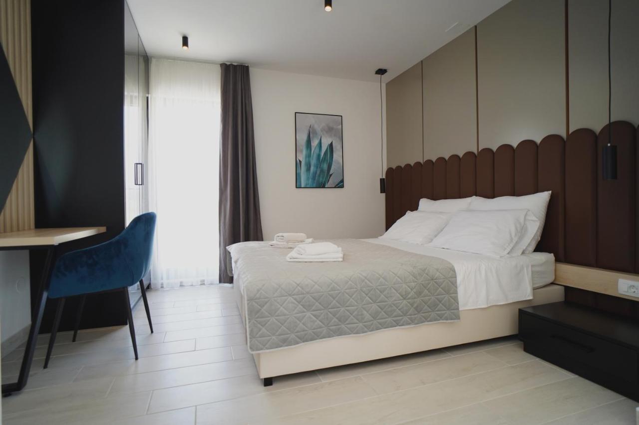 Solis Apartment
