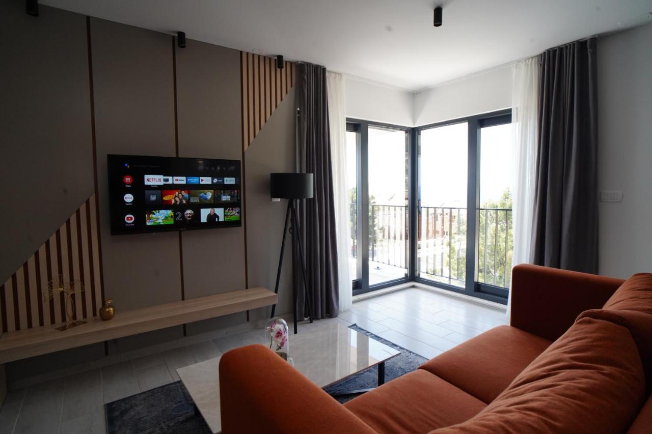 Solis Apartment