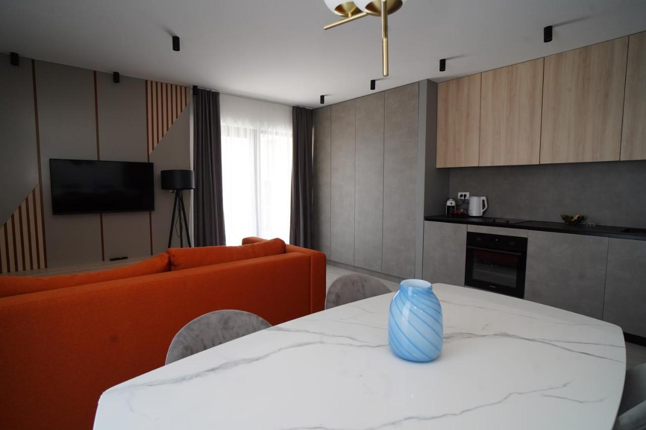 Solis Apartment *
